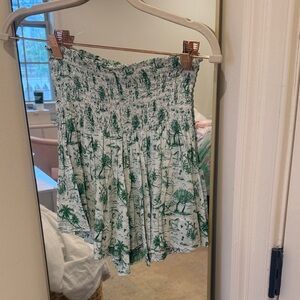 Chic Green and White Mini Skirt